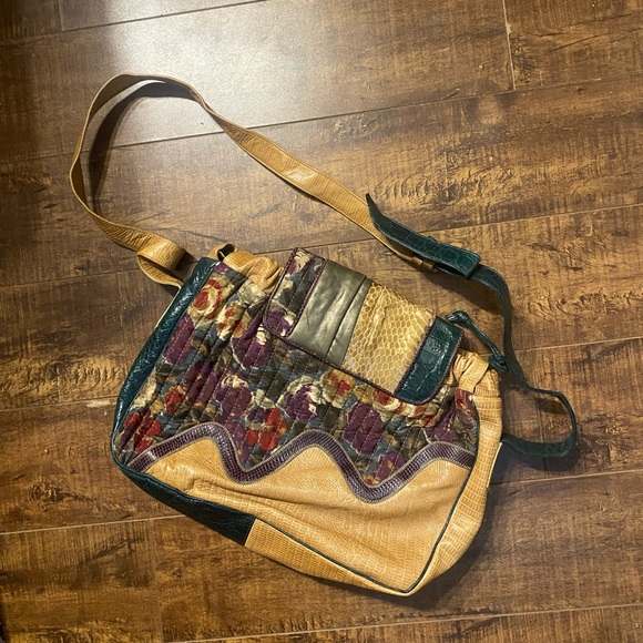 Real Leather Purse - Picture 2 of 4